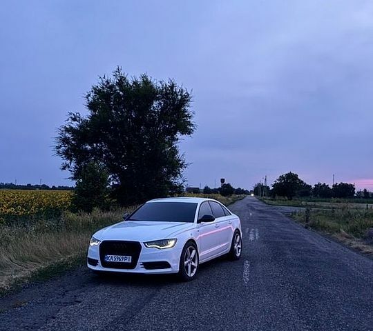 Білий Ауді А6, об'ємом двигуна 2.97 л та пробігом 320 тис. км за 13999 $, фото 1 на Automoto.ua