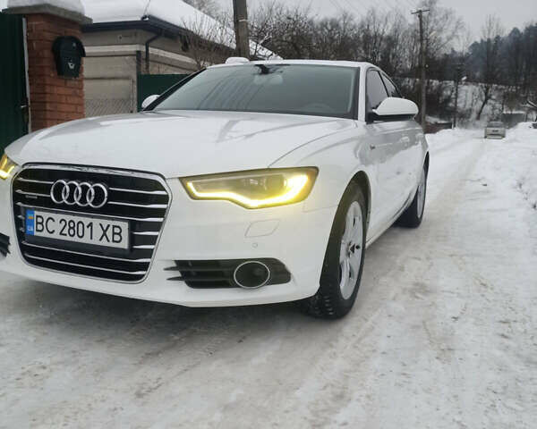 Белый Ауди А6, объемом двигателя 3 л и пробегом 306 тыс. км за 9999 $, фото 1 на Automoto.ua