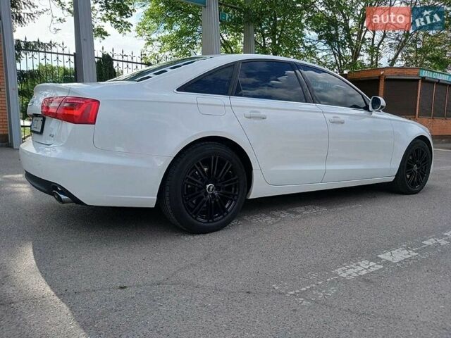 Белый Ауди А6, объемом двигателя 2.77 л и пробегом 147 тыс. км за 13999 $, фото 1 на Automoto.ua