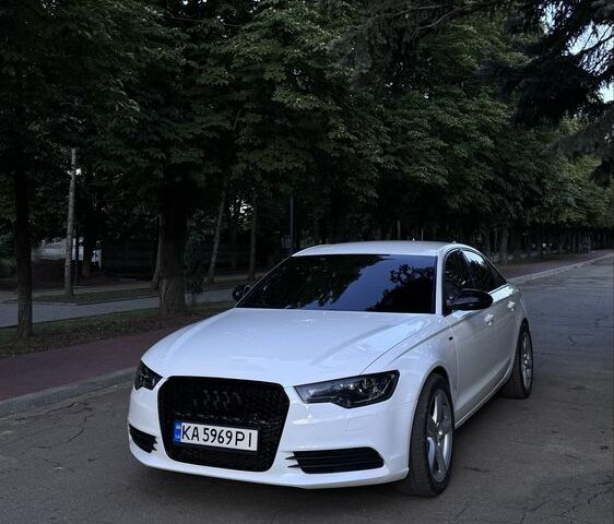 Білий Ауді А6, об'ємом двигуна 3 л та пробігом 350 тис. км за 15000 $, фото 1 на Automoto.ua