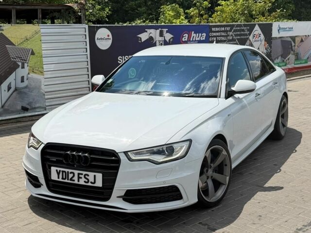 Белый Ауди А6, объемом двигателя 3 л и пробегом 330 тыс. км за 8034 $, фото 1 на Automoto.ua