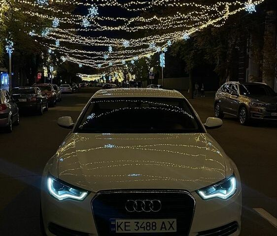 Білий Ауді А6, об'ємом двигуна 2 л та пробігом 240 тис. км за 15500 $, фото 1 на Automoto.ua