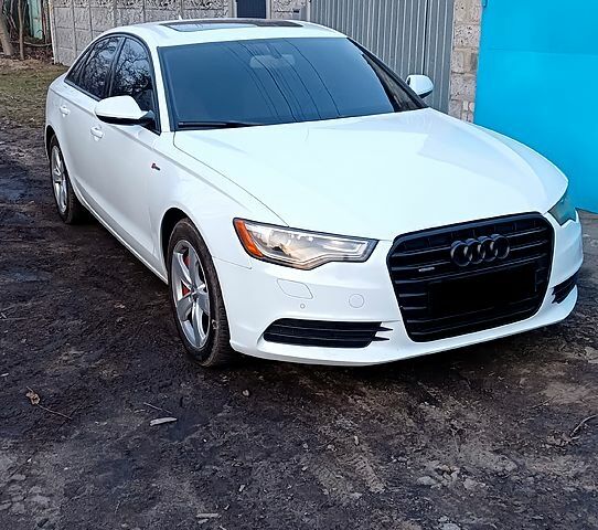 Білий Ауді А6, об'ємом двигуна 30 л та пробігом 203 тис. км за 13999 $, фото 1 на Automoto.ua
