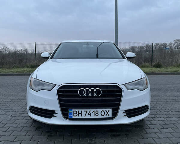 Белый Ауди А6, объемом двигателя 1.98 л и пробегом 207 тыс. км за 15500 $, фото 1 на Automoto.ua
