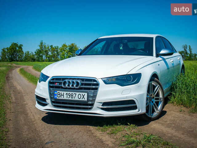 Белый Ауди А6, объемом двигателя 2.8 л и пробегом 235 тыс. км за 11000 $, фото 1 на Automoto.ua