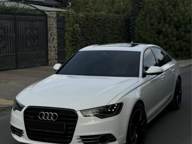 Білий Ауді А6, об'ємом двигуна 3 л та пробігом 200 тис. км за 16300 $, фото 1 на Automoto.ua