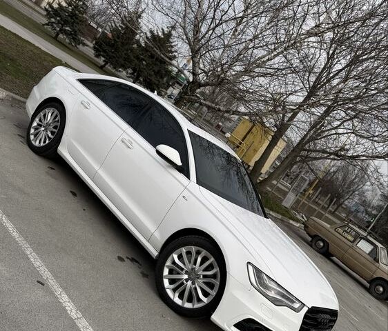 Білий Ауді А6, об'ємом двигуна 3 л та пробігом 161 тис. км за 14999 $, фото 1 на Automoto.ua