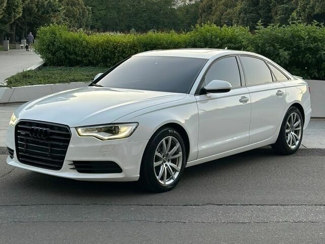Білий Ауді А6, об'ємом двигуна 3 л та пробігом 268 тис. км за 15700 $, фото 1 на Automoto.ua