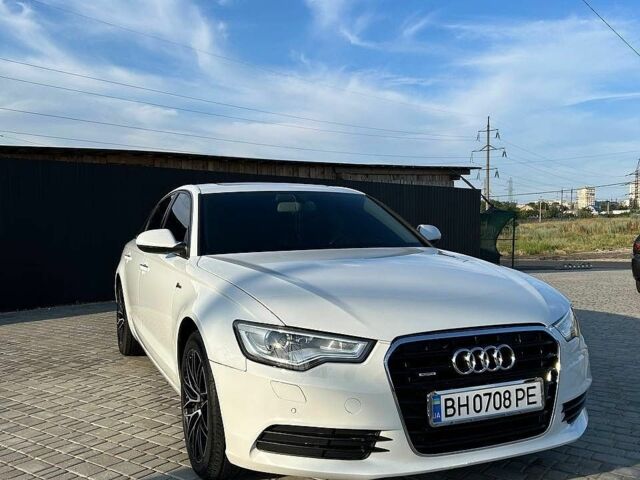 Белый Ауди А6, объемом двигателя 3 л и пробегом 213 тыс. км за 12500 $, фото 1 на Automoto.ua