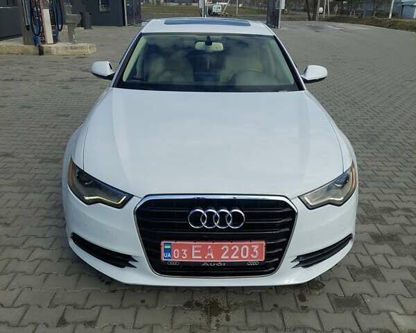 Білий Ауді А6, об'ємом двигуна 2 л та пробігом 220 тис. км за 13200 $, фото 1 на Automoto.ua