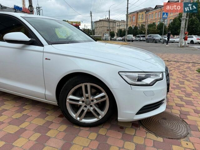 Белый Ауди А6, объемом двигателя 1.97 л и пробегом 263 тыс. км за 17000 $, фото 1 на Automoto.ua