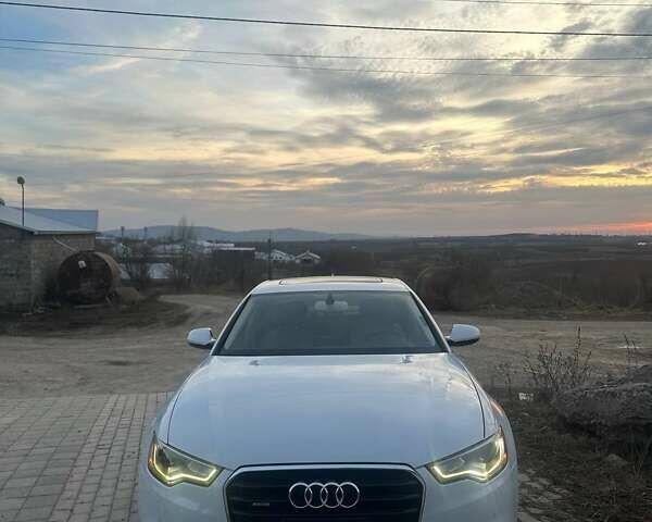 Белый Ауди А6, объемом двигателя 2 л и пробегом 151 тыс. км за 12000 $, фото 1 на Automoto.ua