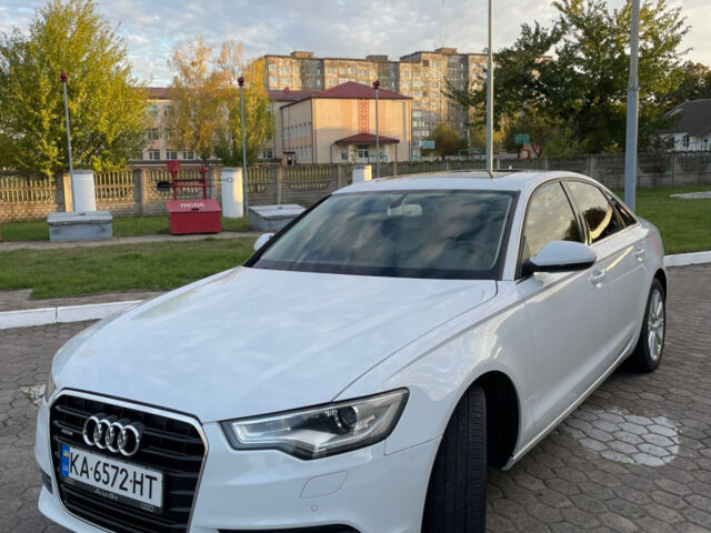 Белый Ауди А6, объемом двигателя 1.98 л и пробегом 161 тыс. км за 15650 $, фото 1 на Automoto.ua
