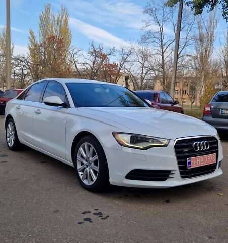 Білий Ауді А6, об'ємом двигуна 2 л та пробігом 221 тис. км за 13000 $, фото 1 на Automoto.ua