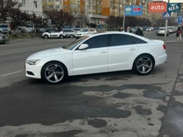 Білий Ауді А6, об'ємом двигуна 2 л та пробігом 228 тис. км за 16500 $, фото 1 на Automoto.ua