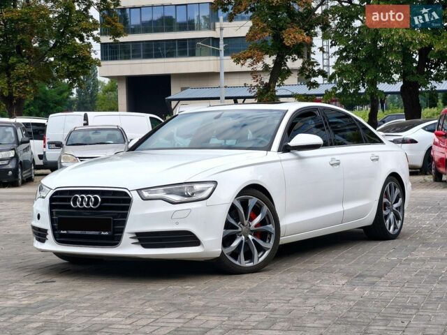 Білий Ауді А6, об'ємом двигуна 0 л та пробігом 163 тис. км за 12950 $, фото 1 на Automoto.ua