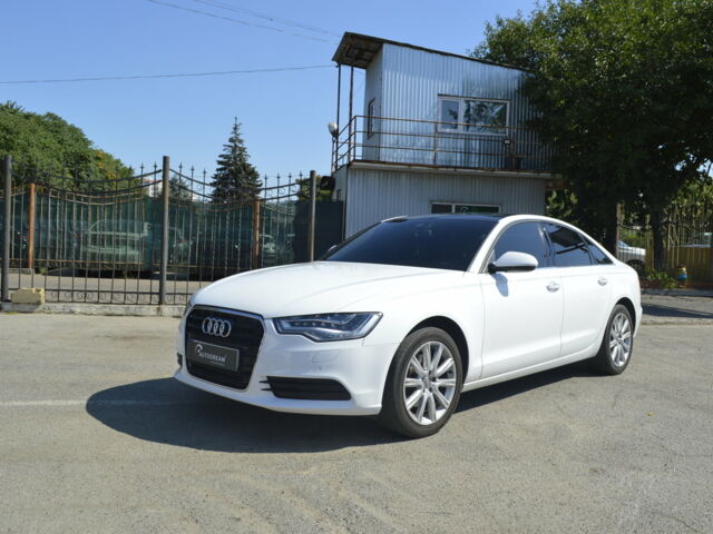 Білий Ауді А6, об'ємом двигуна 2 л та пробігом 240 тис. км за 15500 $, фото 1 на Automoto.ua