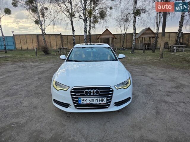 Белый Ауди А6, объемом двигателя 2 л и пробегом 240 тыс. км за 12300 $, фото 1 на Automoto.ua