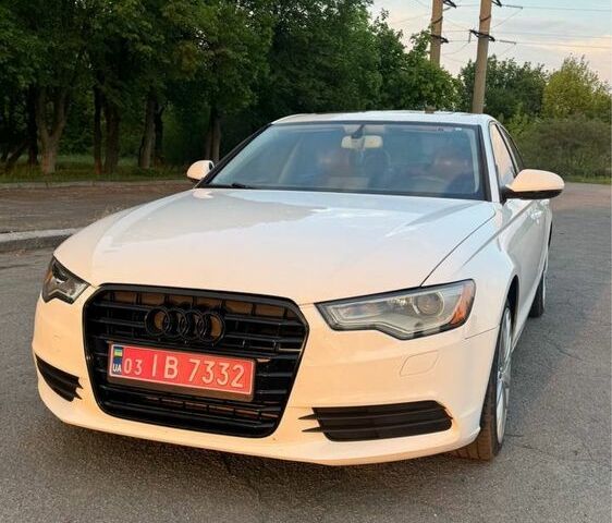 Белый Ауди А6, объемом двигателя 2 л и пробегом 218 тыс. км за 12600 $, фото 1 на Automoto.ua