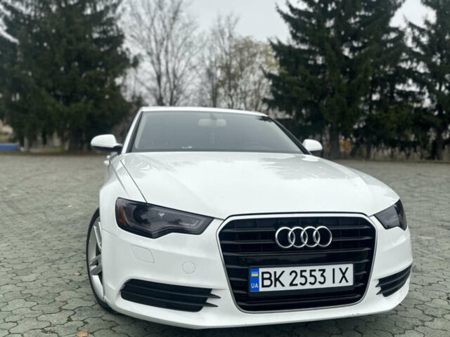 Белый Ауди А6, объемом двигателя 2 л и пробегом 121 тыс. км за 12999 $, фото 1 на Automoto.ua