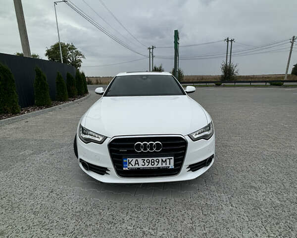 Белый Ауди А6, объемом двигателя 3 л и пробегом 200 тыс. км за 19700 $, фото 1 на Automoto.ua
