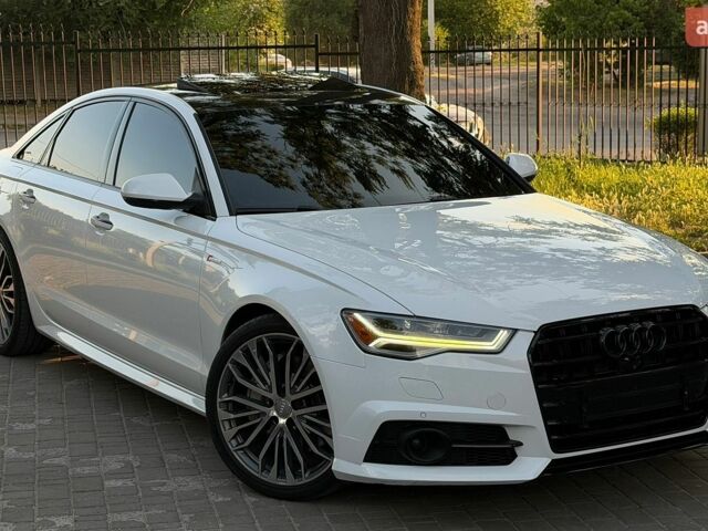 Белый Ауди А6, объемом двигателя 3 л и пробегом 198 тыс. км за 19999 $, фото 1 на Automoto.ua