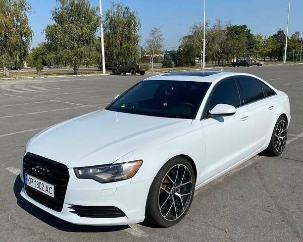 Белый Ауди А6, объемом двигателя 2 л и пробегом 175 тыс. км за 18400 $, фото 1 на Automoto.ua