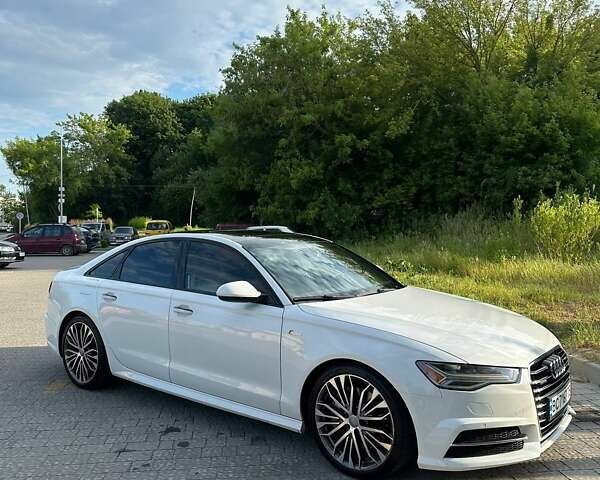 Белый Ауди А6, объемом двигателя 3 л и пробегом 154 тыс. км за 22000 $, фото 1 на Automoto.ua