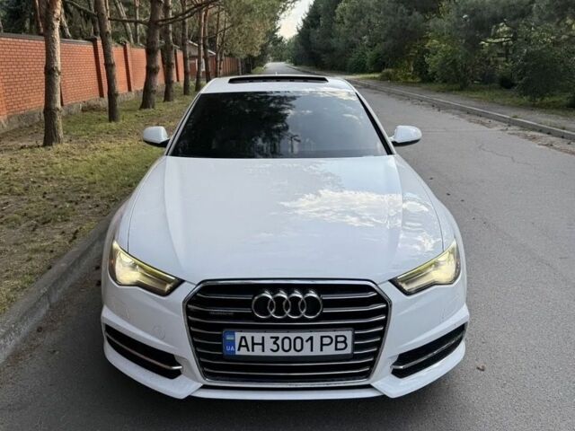 Білий Ауді А6, об'ємом двигуна 2 л та пробігом 165 тис. км за 17832 $, фото 1 на Automoto.ua