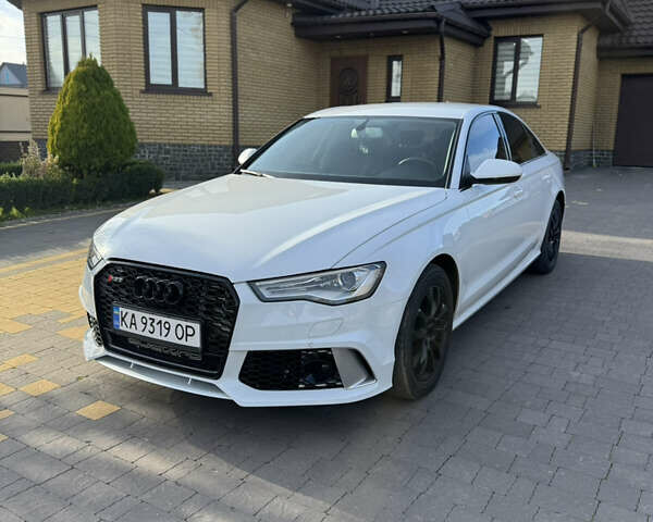 Белый Ауди А6, объемом двигателя 1.8 л и пробегом 260 тыс. км за 15900 $, фото 1 на Automoto.ua