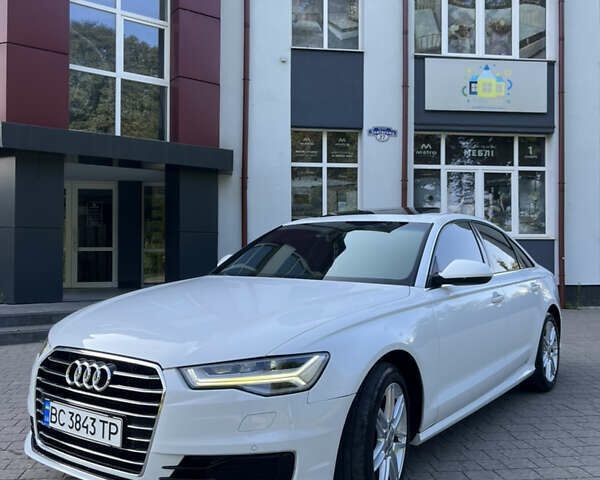 Белый Ауди А6, объемом двигателя 1.97 л и пробегом 156 тыс. км за 21000 $, фото 1 на Automoto.ua