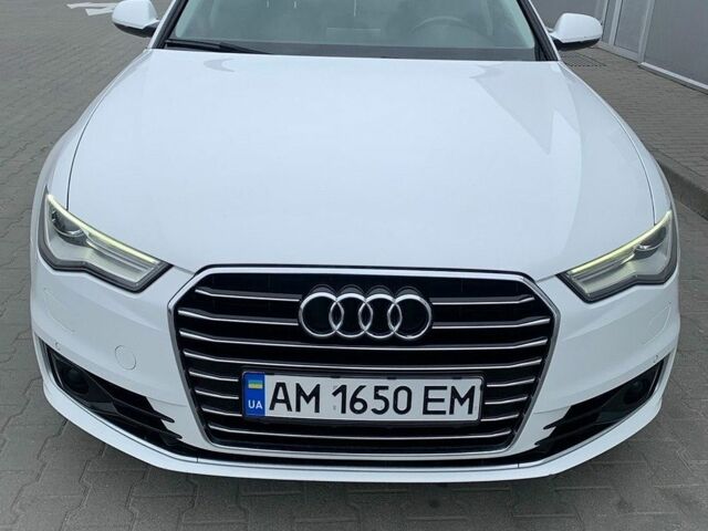 Белый Ауди А6, объемом двигателя 1.97 л и пробегом 224 тыс. км за 17000 $, фото 1 на Automoto.ua