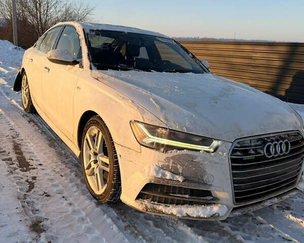 Белый Ауди А6, объемом двигателя 1.98 л и пробегом 217 тыс. км за 12500 $, фото 1 на Automoto.ua