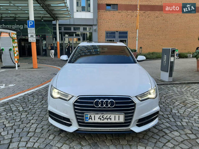 Белый Ауди А6, объемом двигателя 2 л и пробегом 144 тыс. км за 21999 $, фото 1 на Automoto.ua