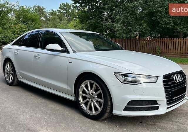 Белый Ауди А6, объемом двигателя 2 л и пробегом 108 тыс. км за 26000 $, фото 1 на Automoto.ua