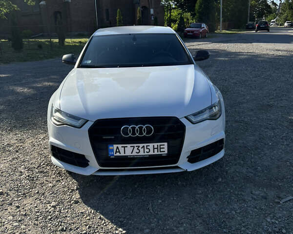 Белый Ауди А6, объемом двигателя 1.98 л и пробегом 204 тыс. км за 23000 $, фото 1 на Automoto.ua