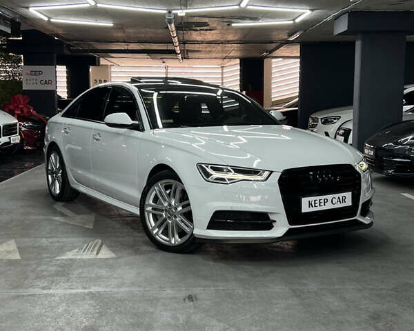 Белый Ауди А6, объемом двигателя 3 л и пробегом 135 тыс. км за 22000 $, фото 1 на Automoto.ua