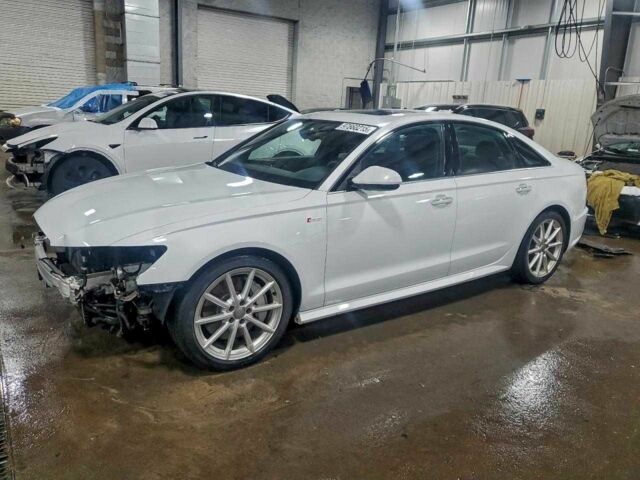 Белый Ауди А6, объемом двигателя 2 л и пробегом 65 тыс. км за 4000 $, фото 1 на Automoto.ua
