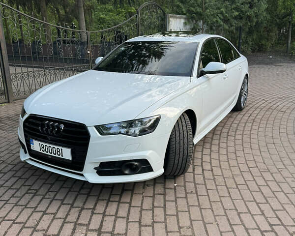 Белый Ауди А6, объемом двигателя 3 л и пробегом 95 тыс. км за 29900 $, фото 1 на Automoto.ua