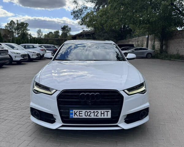 Белый Ауди А6, объемом двигателя 3 л и пробегом 158 тыс. км за 21300 $, фото 1 на Automoto.ua