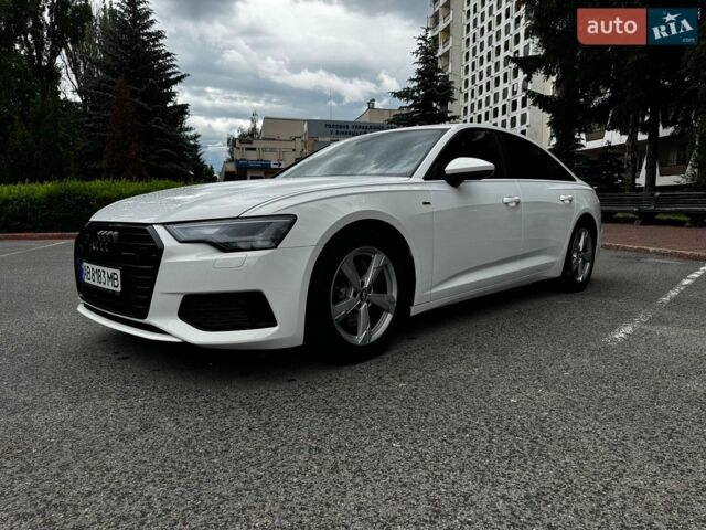 Белый Ауди А6, объемом двигателя 3 л и пробегом 282 тыс. км за 28500 $, фото 1 на Automoto.ua