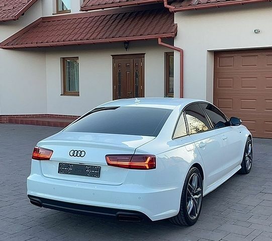 Белый Ауди А6, объемом двигателя 1.98 л и пробегом 159 тыс. км за 19200 $, фото 1 на Automoto.ua