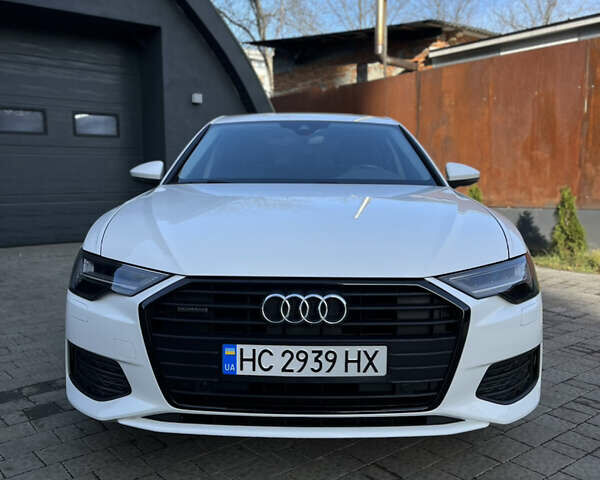 Белый Ауди А6, объемом двигателя 1.97 л и пробегом 161 тыс. км за 36000 $, фото 1 на Automoto.ua