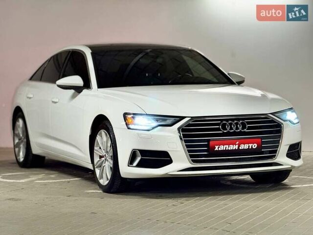 Белый Ауди А6, объемом двигателя 1.98 л и пробегом 110 тыс. км за 28500 $, фото 1 на Automoto.ua