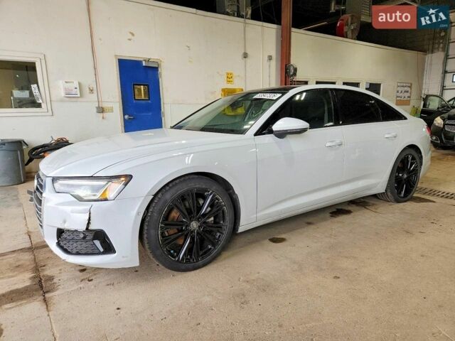 Белый Ауди А6, объемом двигателя 2 л и пробегом 135 тыс. км за 9000 $, фото 1 на Automoto.ua