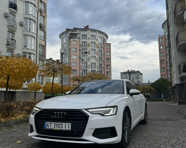 Белый Ауди А6, объемом двигателя 1.98 л и пробегом 94 тыс. км за 37000 $, фото 1 на Automoto.ua
