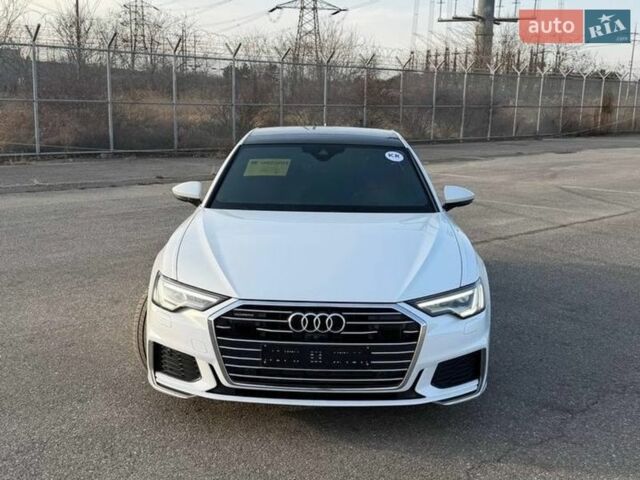 Белый Ауди А6, объемом двигателя 2.97 л и пробегом 49 тыс. км за 27500 $, фото 1 на Automoto.ua