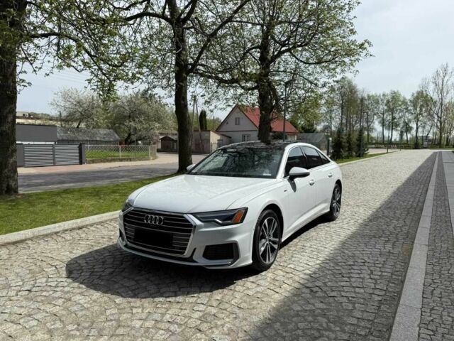 Белый Ауди А6, объемом двигателя 2 л и пробегом 67 тыс. км за 20000 $, фото 1 на Automoto.ua