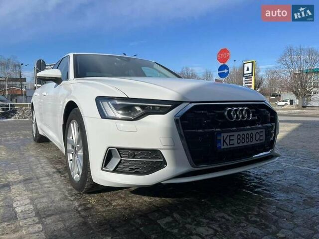Белый Ауди А6, объемом двигателя 1.97 л и пробегом 68 тыс. км за 51900 $, фото 1 на Automoto.ua