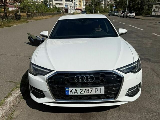 Білий Ауді А6, об'ємом двигуна 1.97 л та пробігом 15 тис. км за 68500 $, фото 1 на Automoto.ua